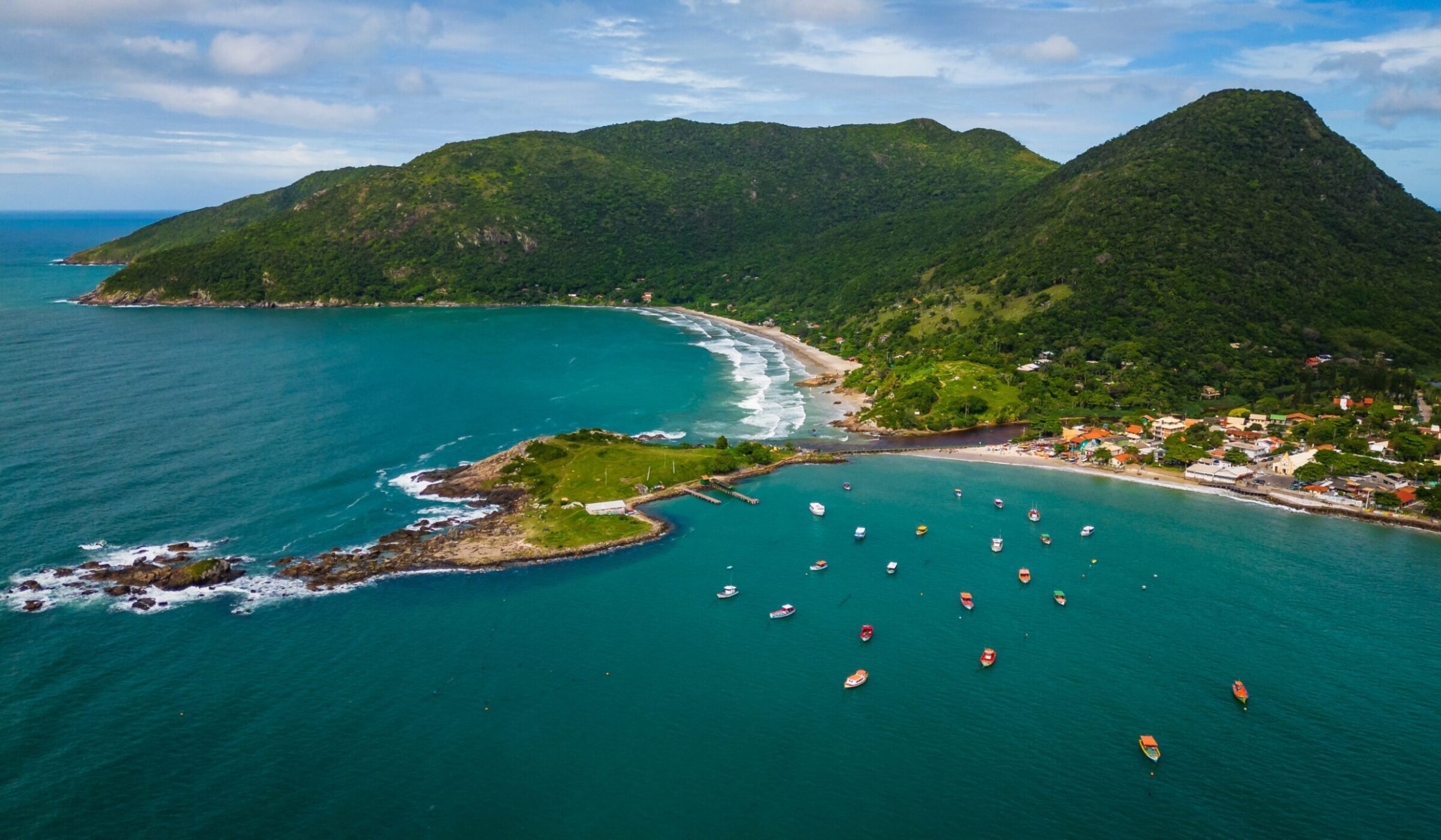 Florianopolis-AdobeStock_603394379-scaled-2400x1400-f50_50